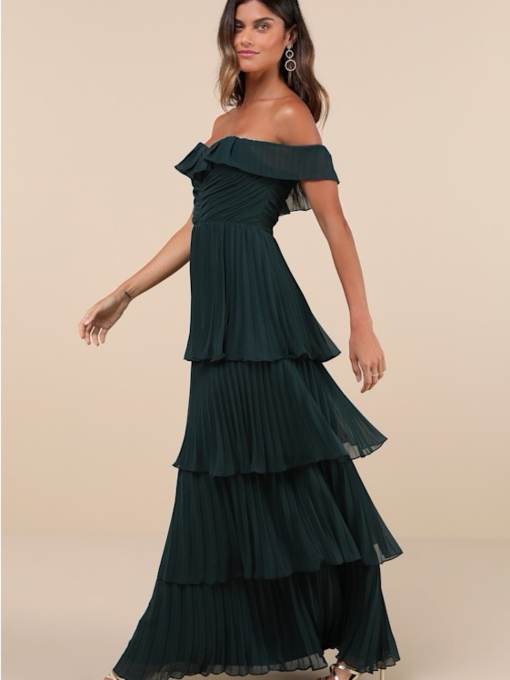 Lulu's Off-the-Shoulder Tiered Pleated Maxi Dress in Dark Green